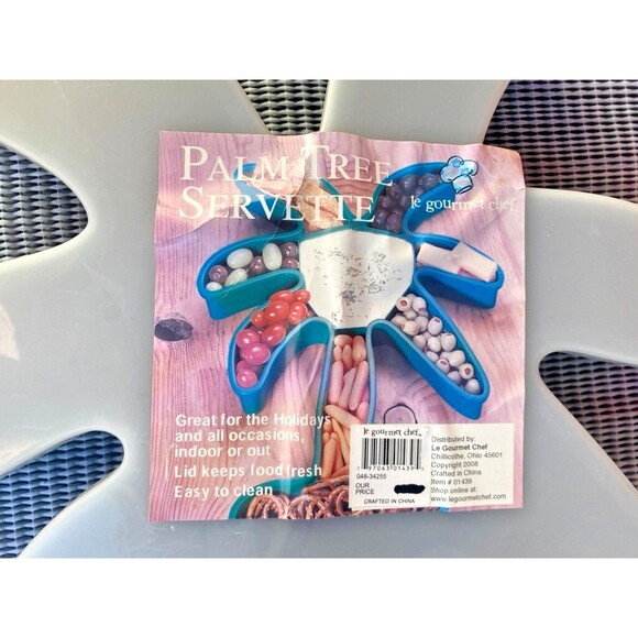 Le Gourmet Chef Palm Tree Servette 9 Section Covered Lid Snack Server Party Tray - Picture 2 of 11